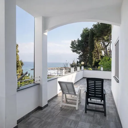 Apartment Alba Marina
